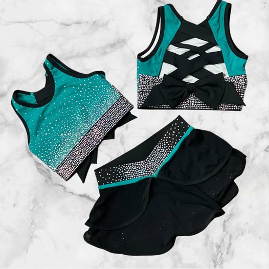 Teal Radiance Bowback Set